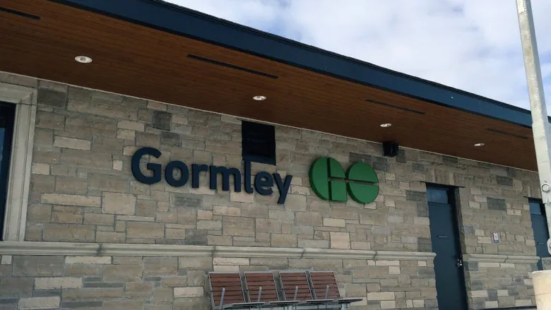 Gormley GO station