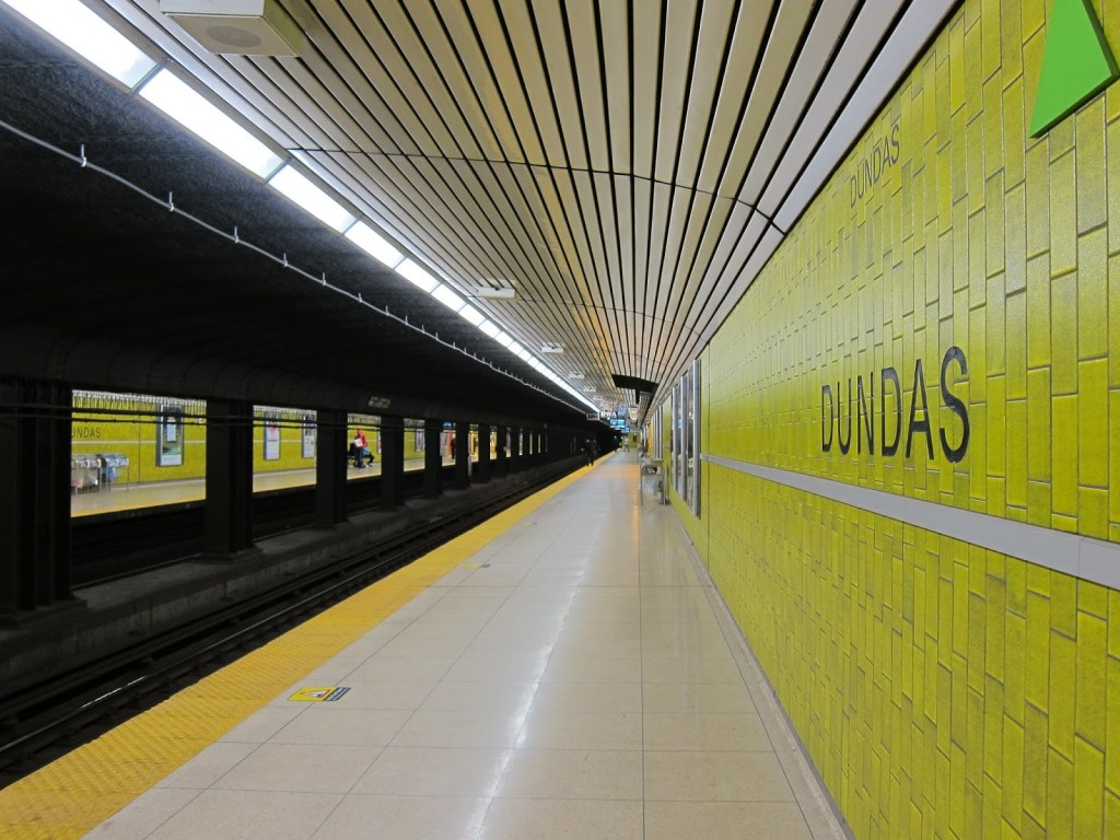 Dundas Station