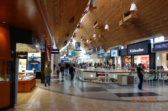 Coquitlam Centre Mall