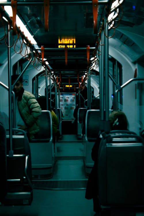 train image from pexels.com by Melih Türkmenoğlu